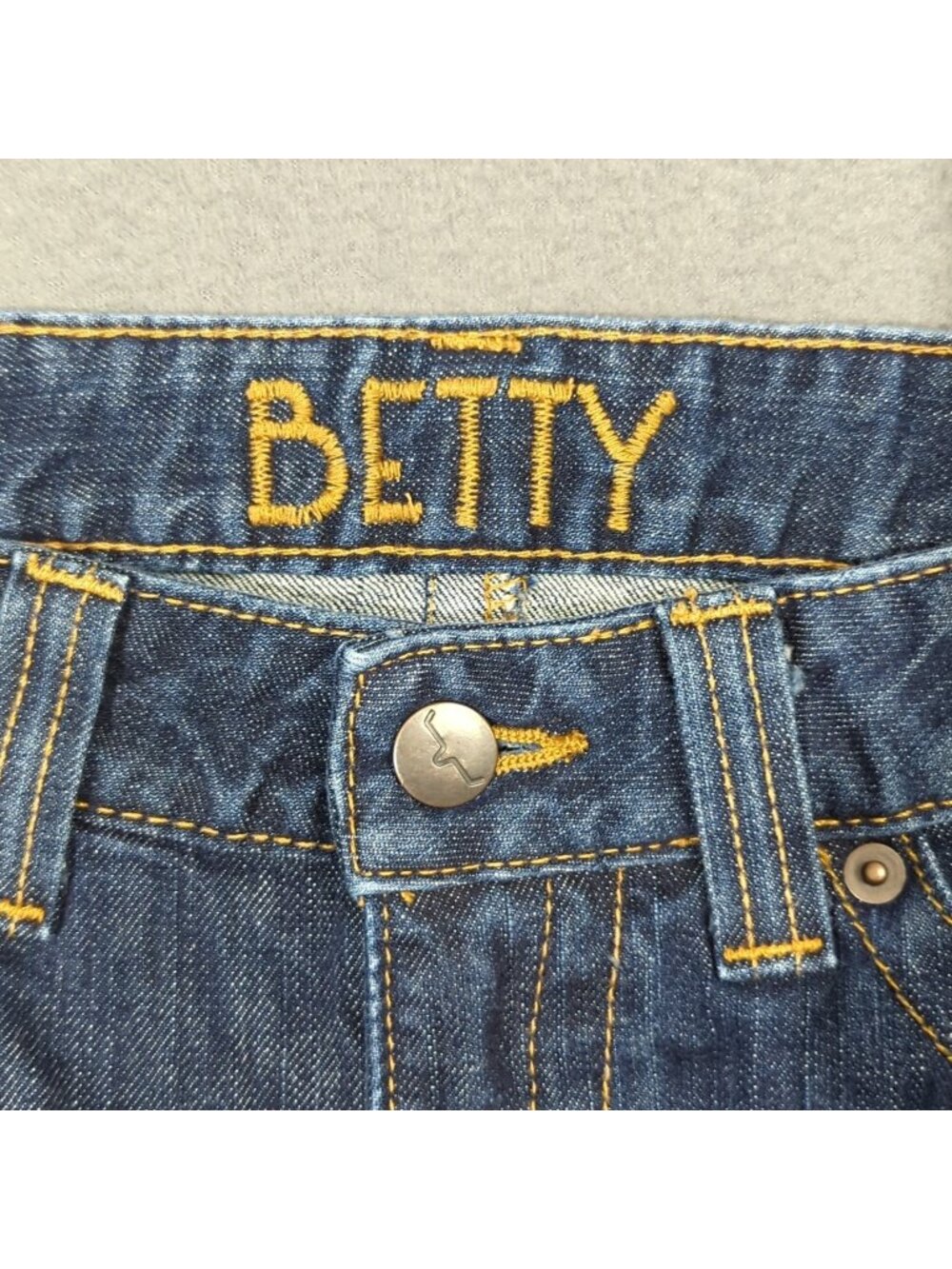 Kimes Ranch Jeans Women's 2x34 Blue Betty Mid Rise Boot Denim Western Cowgirl